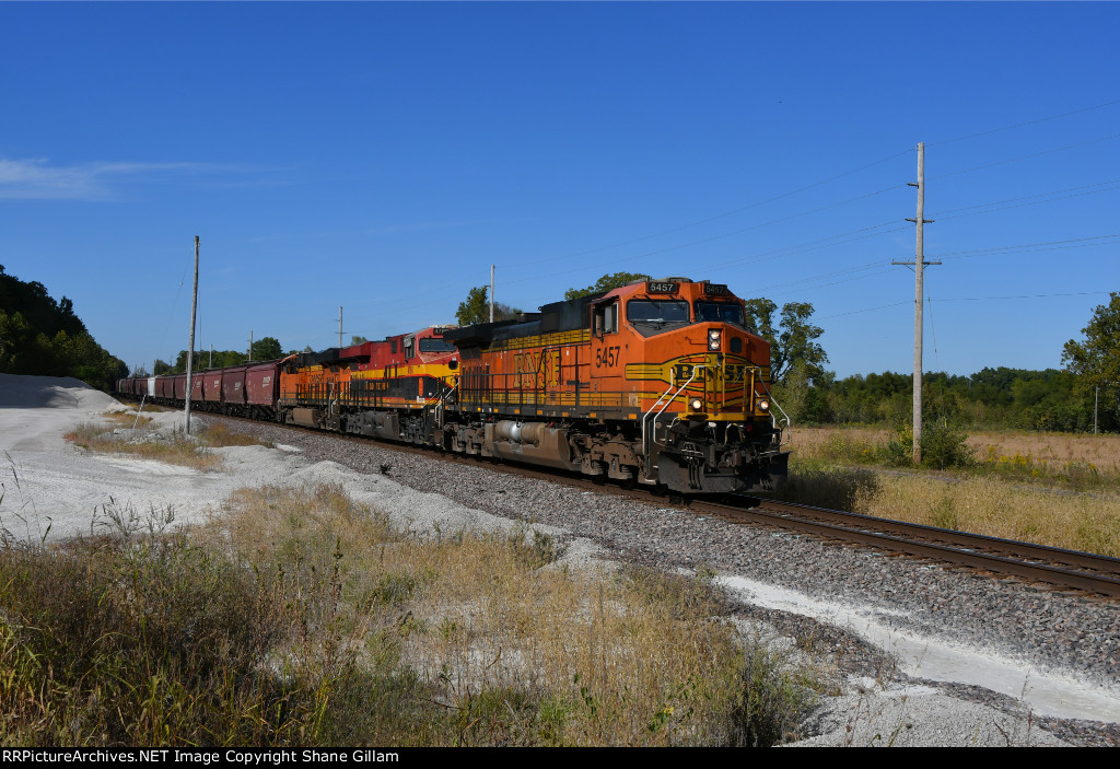 BNSF 5457